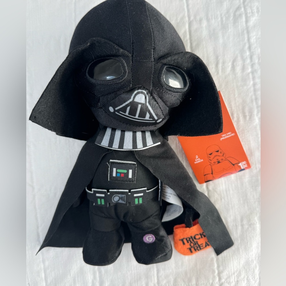 Star Wars Darth Vader Halloween Animated Plush, Trick or Treat Evil March
